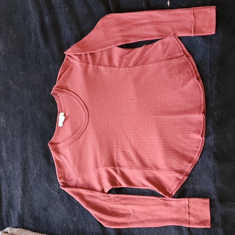 Treasure & Bond: Long-sleeved U-neck, Pleated Shirt, Brick Red, Small
